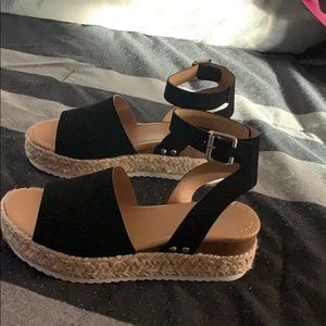 Soda Womens Espadrilles Flatform Studded Wedge sz8